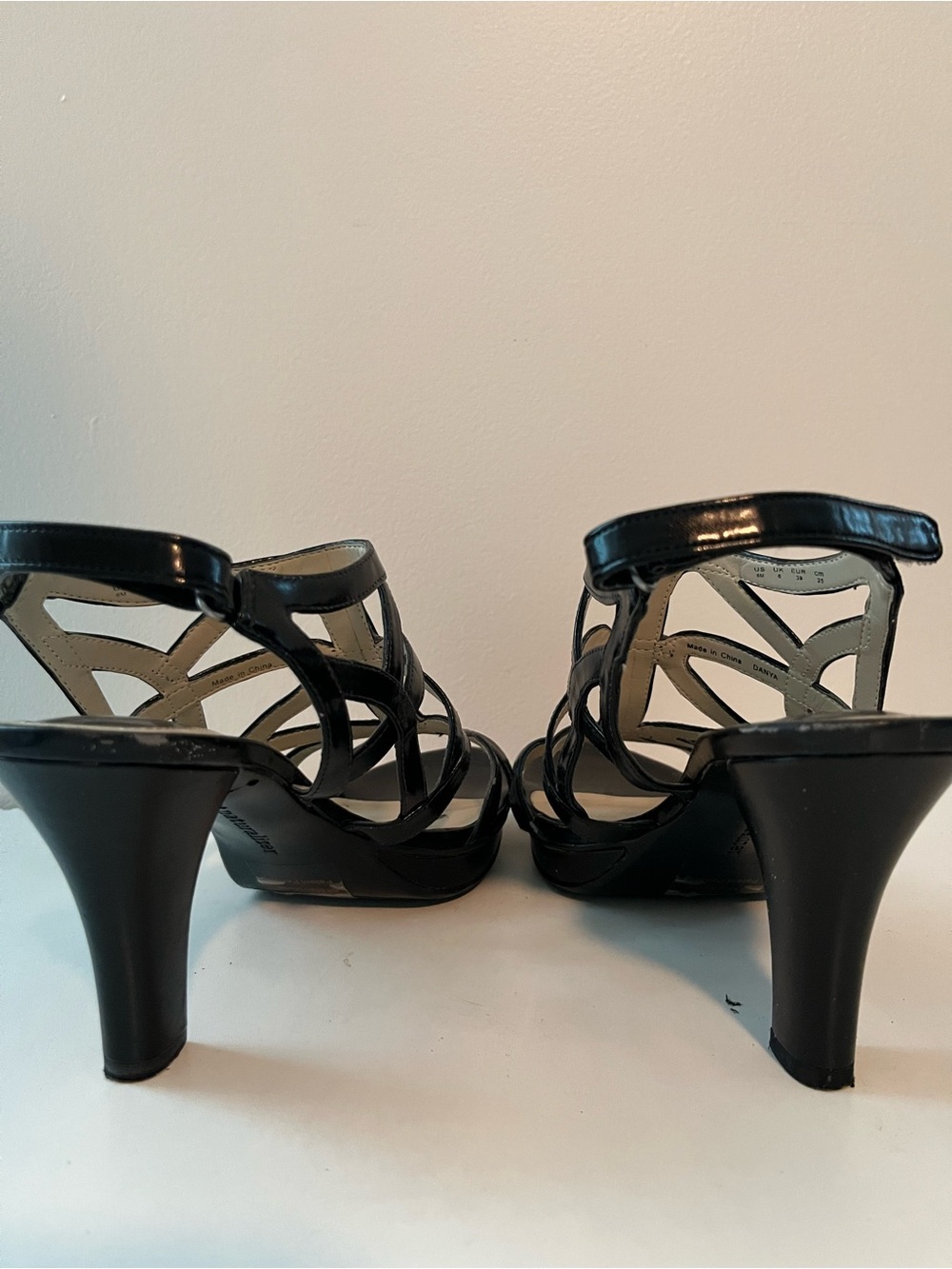 Naturalizer Black Patent Strappy High Heel Sandals - Picture 4 of 6